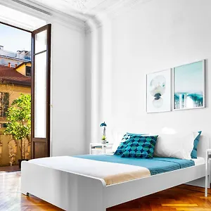 Hemeras Boutique Homes - 4 Design Homes In Center Milano